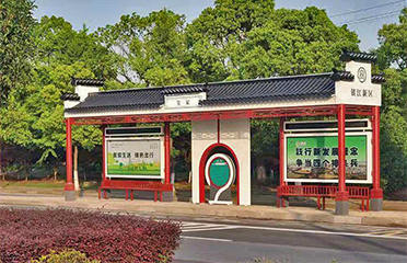 仿古帶燈箱公交站臺(tái)效果圖