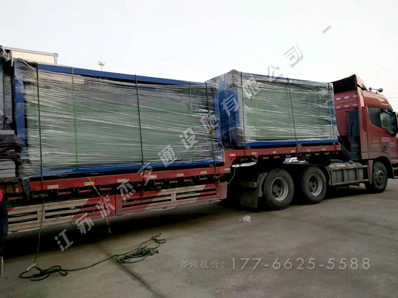 山東濱州公交車(chē)站臺(tái)安裝完成