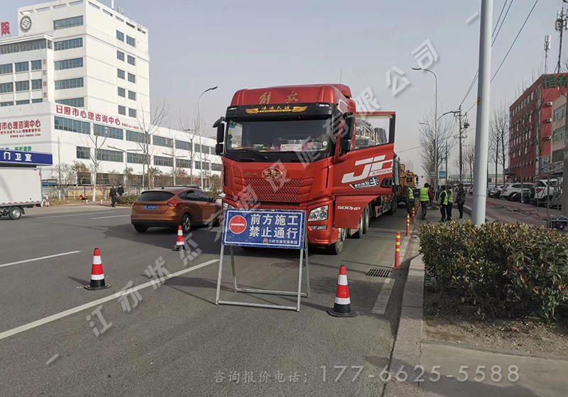 山東日照公交候車亭安裝現(xiàn)場